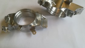 Hub holder